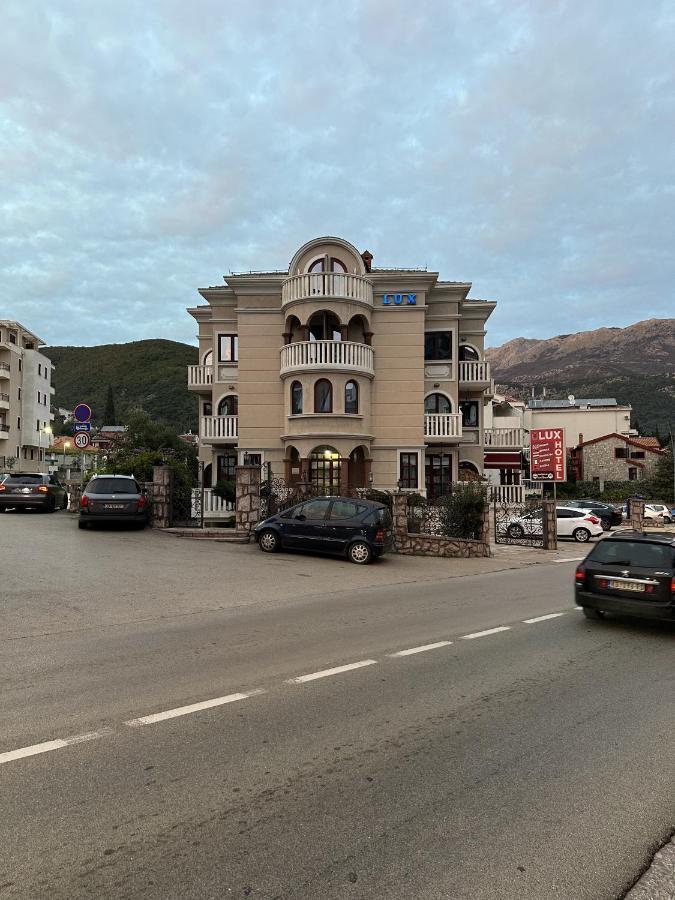 Beatrix Lux Hotel Budva Exterior photo